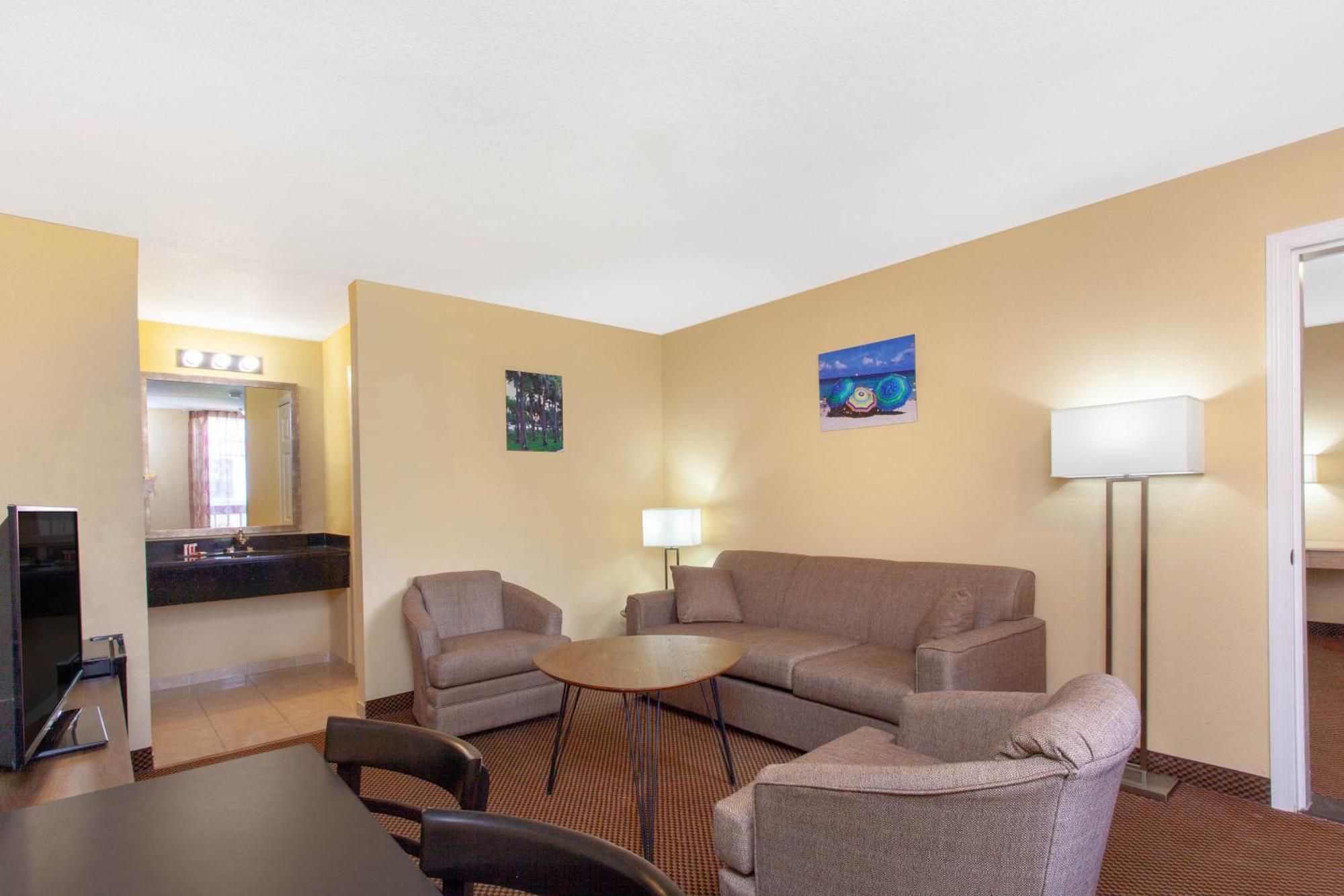 Grand Hotel Orlando At Universal Blvd - Shuttle To Theme Parks מראה חיצוני תמונה
